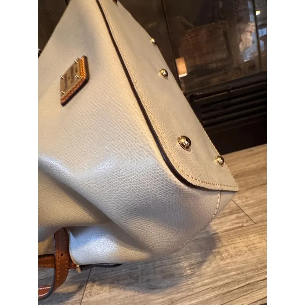 Dooney & Bourke this dooney